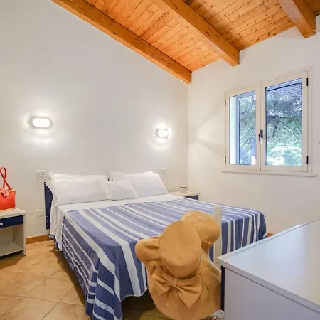 Villaggio Emmesse Trilocal 3 * Mandaradoni